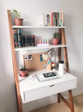 Load image into Gallery viewer, SOLERA Table